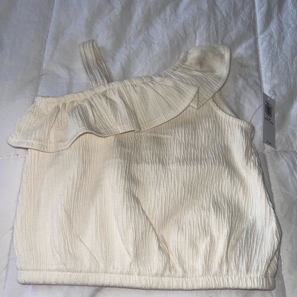 Old Navy Cream Asymmetrical Ruffled Tank Top